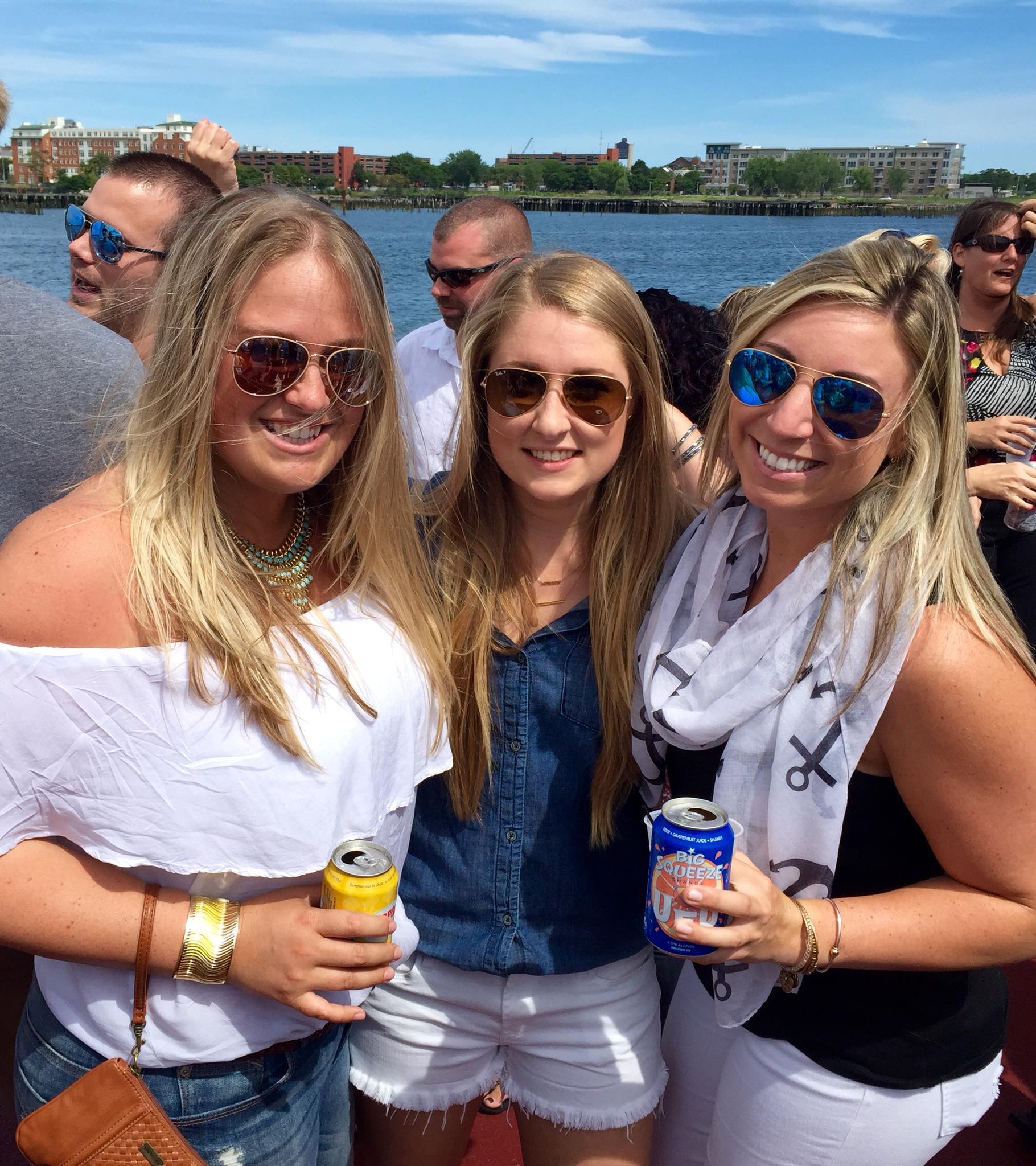 Boat babes